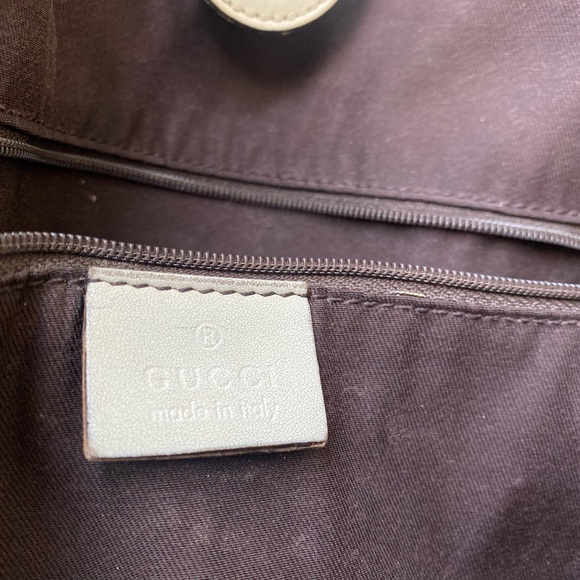 Authentic large monogram sukey Gucci tote - Picture 4 of 6